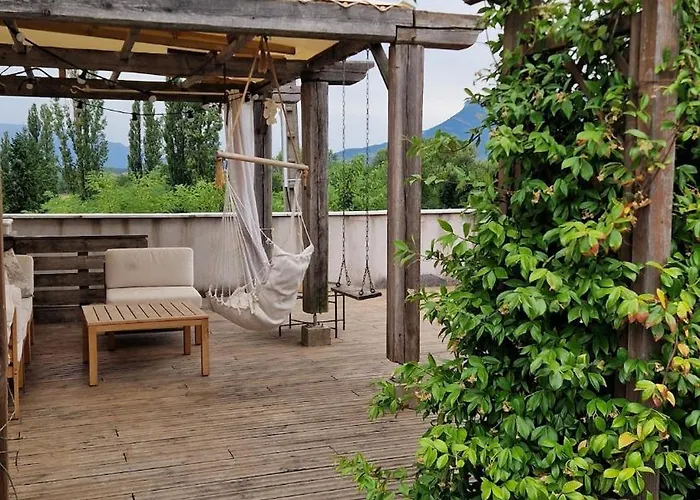 House, Pool And Mountains Vakantiehuis *